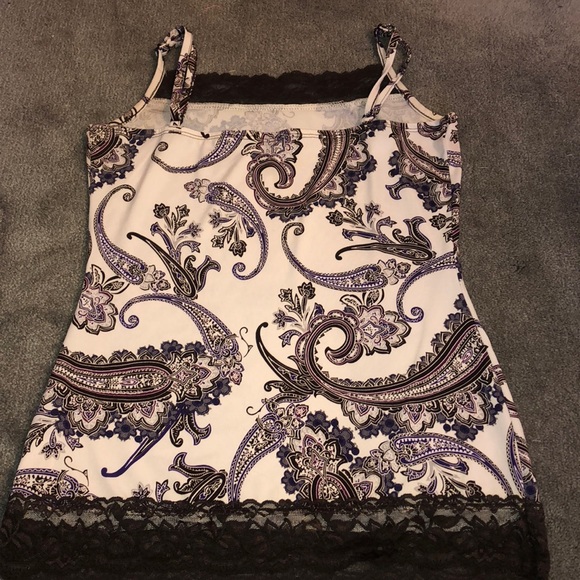 Pattern tank top - Picture 2 of 3